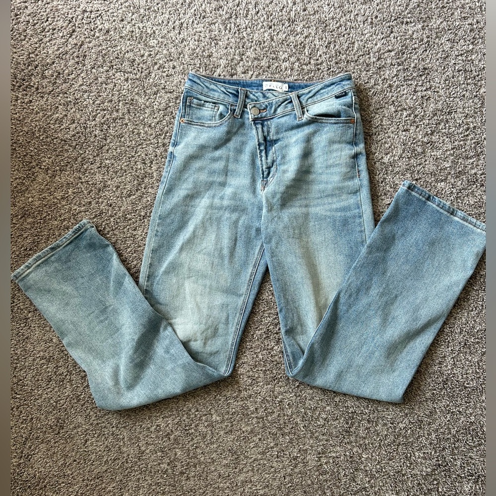High Rise Crossover Waist Dad Jeans
